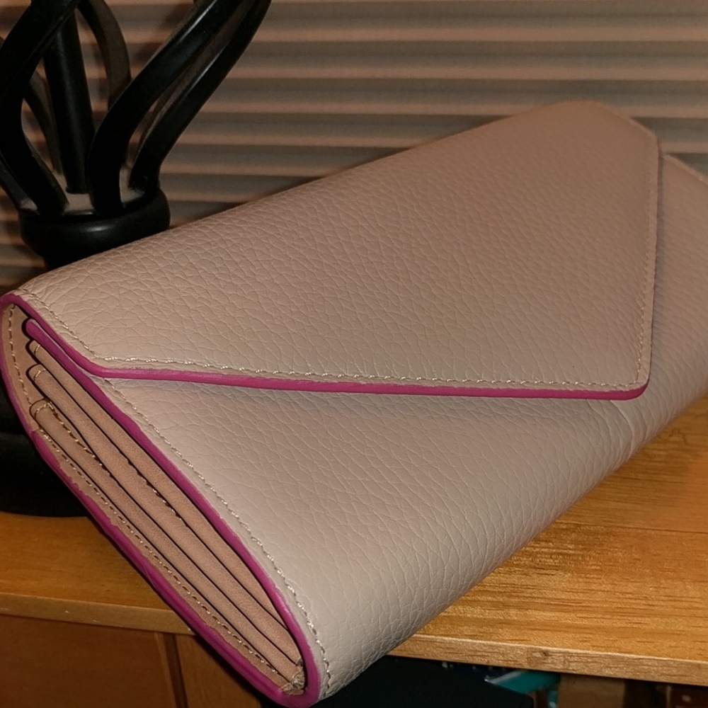BNWT Lodis Envelope Style Wallet w/RFID Protection